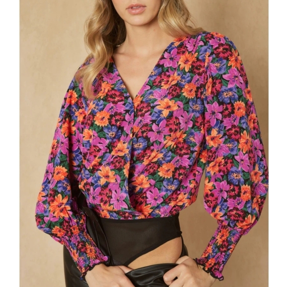 entro Tops - Bright floral Bodysuit